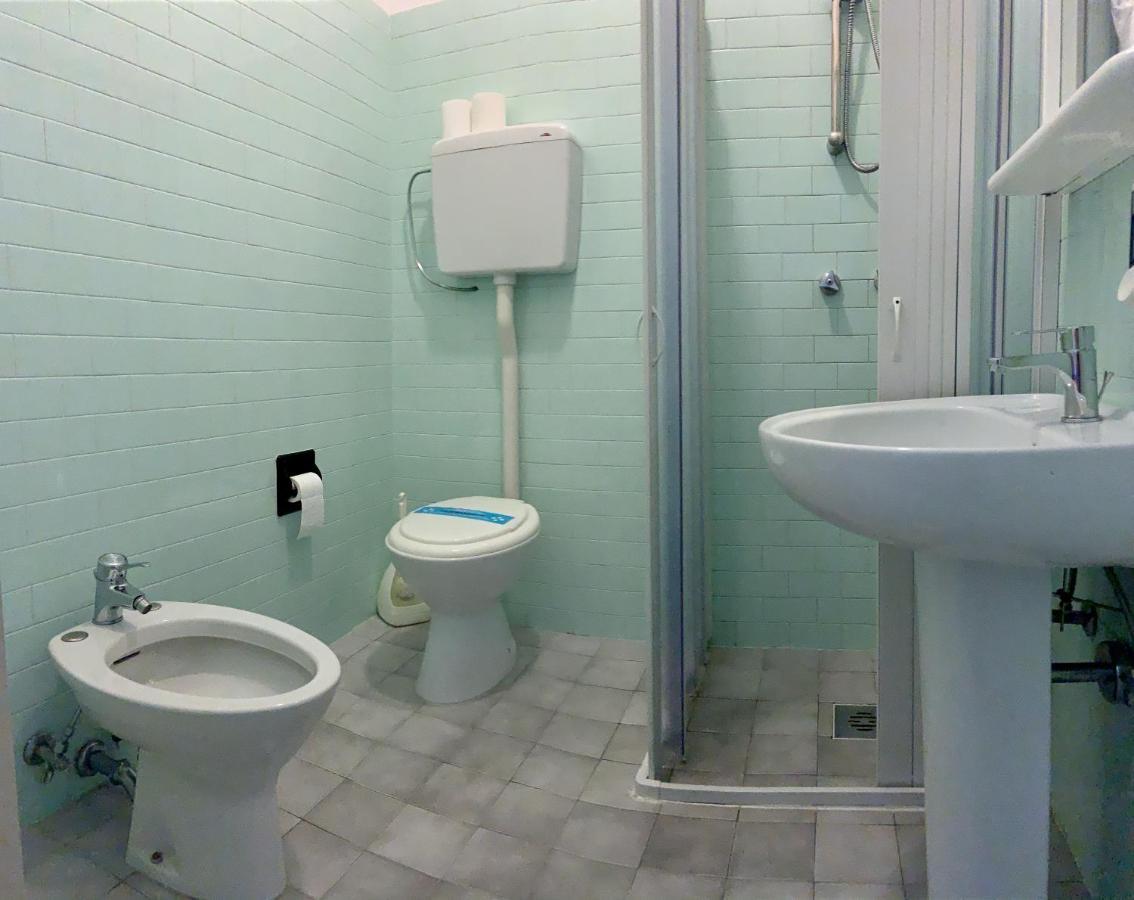 Hotel Lorenz Каорле Екстериор снимка